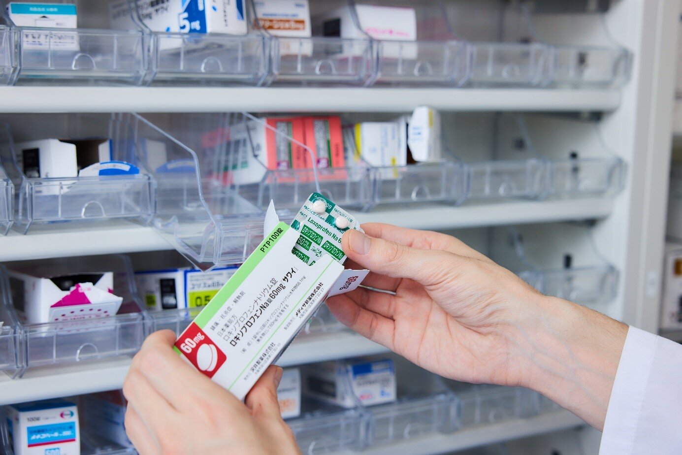 薬剤師コラム～長期収載品の選定療養～